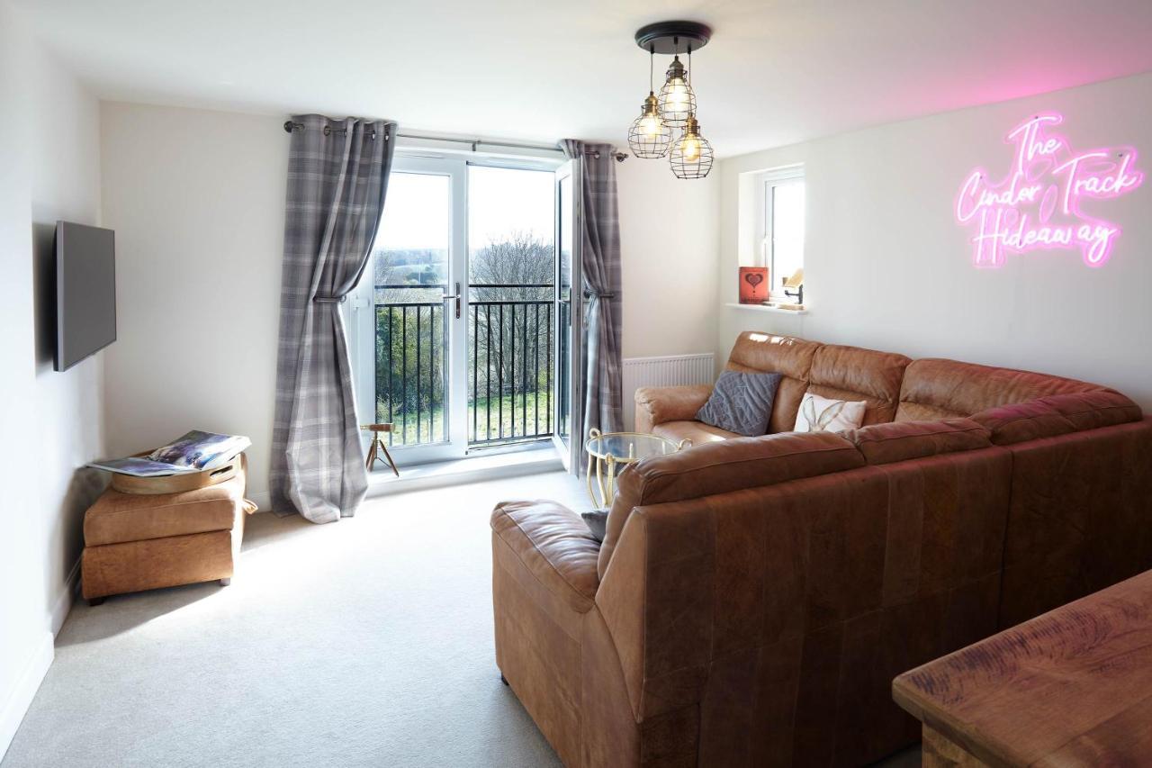 Host & Stay - The Cinder Track Hideaway Whitby Kültér fotó